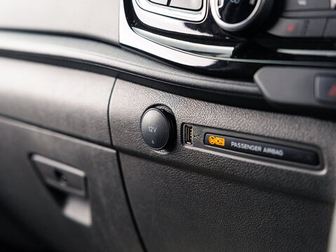 2.0 280 EcoBlue Limited Panel Van 5dr Diesel Manual L1 H1 Euro 6 (s/s) (130 ps)