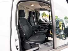 Ford Transit Custom Signature 280 2.0 EcoBlue 130 Bhp Limited L1 SWB 3-Seat Diesel 6-Speed Manual Panel Van