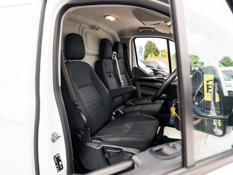 2.0 280 EcoBlue Limited Panel Van 5dr Diesel Manual L1 H1 Euro 6 (s/s) (130 ps)