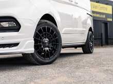 Ford Transit Custom Signature 280 2.0 EcoBlue 130 Bhp Limited L1 SWB 3-Seat Diesel 6-Speed Manual Panel Van