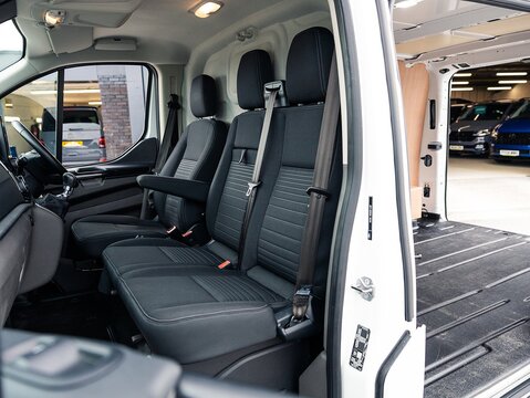 2.0 280 EcoBlue Limited Panel Van 5dr Diesel Manual L1 H1 Euro 6 (s/s) (130 ps)