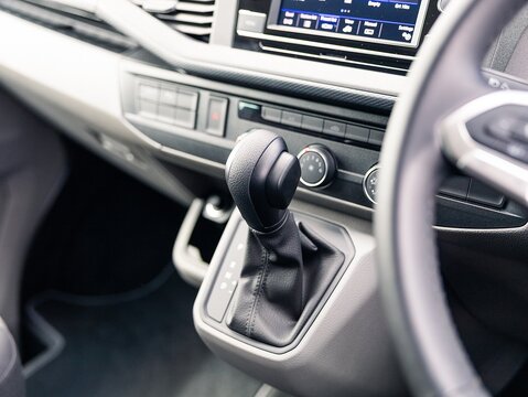 2.0 TDI T32 Highline Kombi Double Cab 5dr Diesel DSG FWD SWB Euro 6 (s/s) (150 ps)