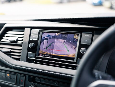 2.0 TDI T32 Highline Kombi Double Cab 5dr Diesel DSG FWD SWB Euro 6 (s/s) (150 ps)