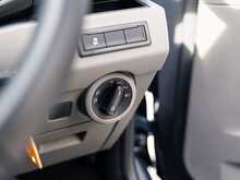 Volkswagen Transporter T6.1 T32 2.0 TDI 150 BHP Highline SWB 5 Seat Kombi Euro 6 Diesel DSG 7-Speed Automatic Van