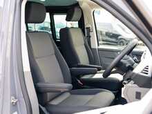 Volkswagen Transporter T6.1 T32 2.0 TDI 150 BHP Highline SWB 5 Seat Kombi Euro 6 Diesel DSG 7-Speed Automatic Van