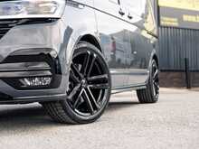 Volkswagen Transporter T6.1 T32 2.0 TDI 150 BHP Highline SWB 5 Seat Kombi Euro 6 Diesel DSG 7-Speed Automatic Van