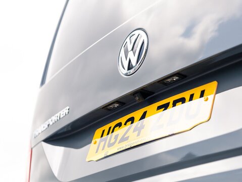 2.0 TDI T32 Highline Kombi Double Cab 5dr Diesel DSG FWD SWB Euro 6 (s/s) (150 ps)