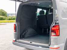Volkswagen Transporter T6.1 T32 2.0 TDI 150 BHP Highline SWB 5 Seat Kombi Euro 6 Diesel DSG 7-Speed Automatic Van
