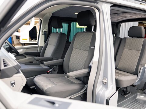 2.0 TDI T32 Highline Kombi Double Cab 5dr Diesel DSG FWD SWB Euro 6 (s/s) (150 ps)