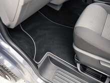 Volkswagen Transporter T6.1 T32 2.0 TDI 150 BHP Highline SWB 5 Seat Kombi Euro 6 Diesel DSG 7-Speed Automatic Van