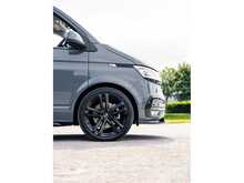 Volkswagen Transporter T6.1 T32 2.0 TDI 150 BHP Highline SWB 5 Seat Kombi Euro 6 Diesel DSG 7-Speed Automatic Van