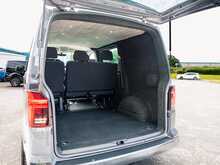 Volkswagen Transporter T6.1 T32 2.0 TDI 150 BHP Highline SWB 5 Seat Kombi Euro 6 Diesel DSG 7-Speed Automatic Van