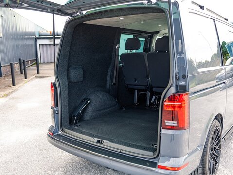 2.0 TDI T32 Highline Kombi Double Cab 5dr Diesel DSG FWD SWB Euro 6 (s/s) (150 ps)