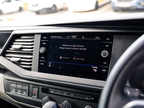 2.0 TDI T32 Highline Kombi Double Cab 5dr Diesel DSG FWD SWB Euro 6 (s/s) (150 ps)