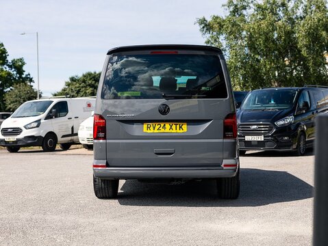 2.0 TDI T32 Highline Kombi Double Cab 5dr Diesel DSG FWD SWB Euro 6 (s/s) (150 ps)