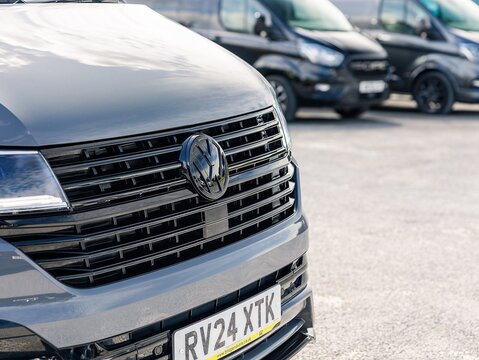 2.0 TDI T32 Highline Kombi Double Cab 5dr Diesel DSG FWD SWB Euro 6 (s/s) (150 ps)