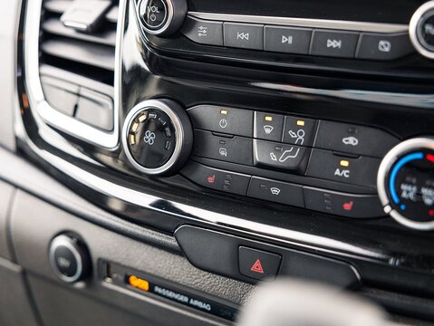 2.0 290 EcoBlue Sport Panel Van 5dr Diesel Auto L1 H1 Euro 6 (s/s) (185 ps)