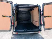 Ford Transit Custom Signature 280 2.0 EcoBlue 130 Bhp Limited L1 SWB 3-Seat Diesel 6-Speed Manual Panel Van