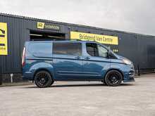 Ford Transit Custom Signature 300 2.0 EcoBlue 130 BHP Limited 6 Seat Doublecab L1 SWB Euro 6 Diesel 6-Speed Manual Van