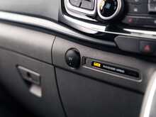 Ford Transit Custom Signature 300 2.0 EcoBlue 130 BHP Limited 6 Seat Doublecab L1 SWB Euro 6 Diesel 6-Speed Manual Van