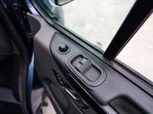 Ford Transit Custom Signature 300 2.0 EcoBlue 130 BHP Limited 6 Seat Doublecab L1 SWB Euro 6 Diesel 6-Speed Manual Van