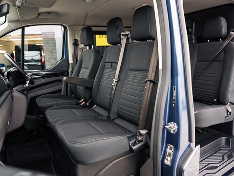 2.0 300 EcoBlue Limited Crew Van Double Cab 5dr Diesel Manual L1 H1 Euro 6 (s/s) (130 ps)