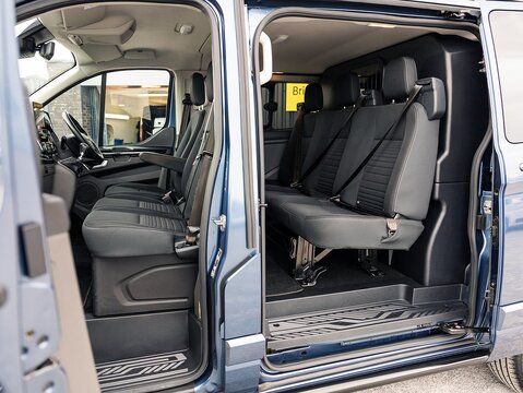 2.0 300 EcoBlue Limited Crew Van Double Cab 5dr Diesel Manual L1 H1 Euro 6 (s/s) (130 ps)