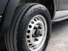 Ford Transit 350 2.0 EcoBlue 130 Bhp Leader L2 MWB 6-Seat Doublecab Euro 6 Diesel 6-Speed Manual Van