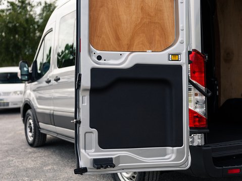 2.0 350 EcoBlue Leader Crew Van Double Cab 5dr Diesel Manual L2 H2 Euro 6 (s/s) (130 ps)