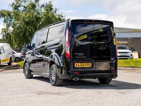 2.0 320 EcoBlue Limited Crew Van Double Cab 5dr Diesel Auto L2 H1 Euro 6 (170 ps)