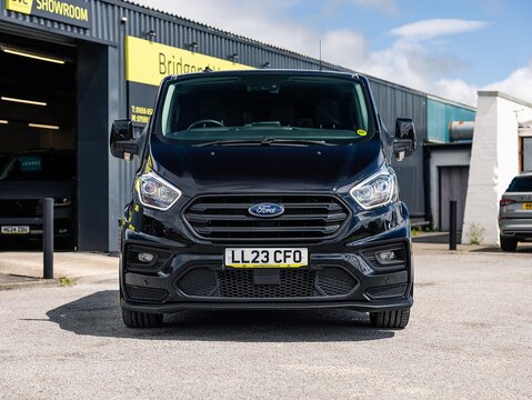 2.0 320 EcoBlue Limited Crew Van Double Cab 5dr Diesel Auto L2 H1 Euro 6 (170 ps)