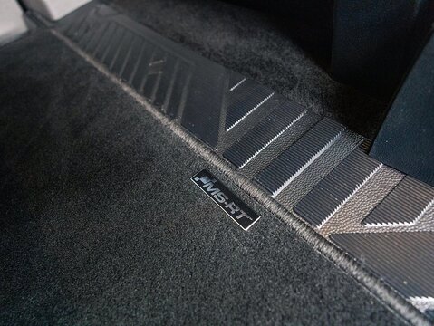 2.0 320 EcoBlue Limited Crew Van Double Cab 5dr Diesel Auto L2 H1 Euro 6 (170 ps)