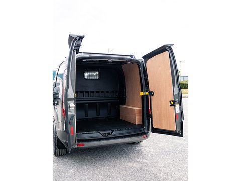 2.0 320 EcoBlue Limited Crew Van Double Cab 5dr Diesel Manual L1 H1 Euro 6 (s/s) (6 Seat) (130 ps)