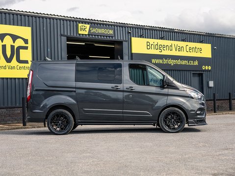 2.0 320 EcoBlue Limited Crew Van Double Cab 5dr Diesel Manual L1 H1 Euro 6 (s/s) (6 Seat) (130 ps)