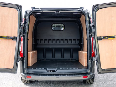 2.0 320 EcoBlue Limited Crew Van Double Cab 5dr Diesel Manual L1 H1 Euro 6 (s/s) (6 Seat) (130 ps)