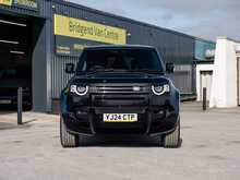 Land Rover Defender 110 3.0 D300 X-Dynamic HSE 6 Seat Hard Top Auto