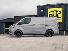 Ford Transit Custom Signature 300 2.0 EcoBlue 130 Bhp Limited L1 SWB 3-Seat Diesel 6-Speed Manual Panel Van