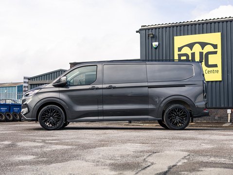 2.0 300 EcoBlue Limited Panel Van 5dr Diesel Manual L2 H1 Euro 6 (s/s) (136 ps)