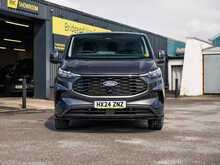 Ford Transit Custom Signature 300 2.0 EcoBlue 136 BHP Limited L2 LWB 3-Seat Diesel 6-Speed Manual Panel Van
