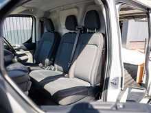 Ford Transit Custom Signature 300 2.0 EcoBlue 136 BHP Limited L1 SWB 3-Seat Diesel 6-Speed Manual Panel Van