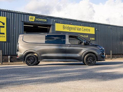 2.0 300 EcoBlue Limited Panel Van 5dr Diesel Manual L2 H1 Euro 6 (s/s) (136 ps)