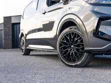 Ford Transit Custom Signature 300 2.0 EcoBlue 136 BHP Limited L2 LWB 6-Seat Conversion Diesel 6-Speed Manual Panel Van