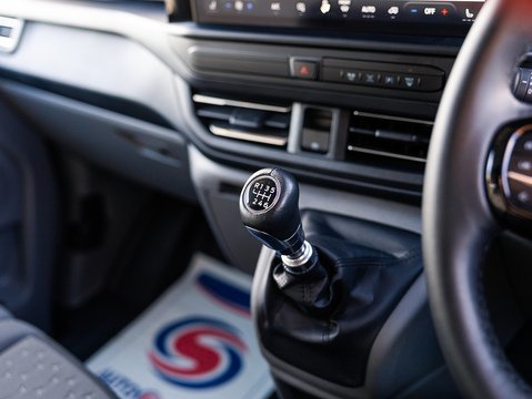 2.0 300 EcoBlue Limited Panel Van 5dr Diesel Manual L2 H1 Euro 6 (s/s) (136 ps)