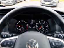 Volkswagen Transporter T6.1 T32 2.0 BiTDI 4Motion 204 BHP Highline SWB 8 Seat Kombi Euro 6 Diesel DSG 7-Speed Automatic Van