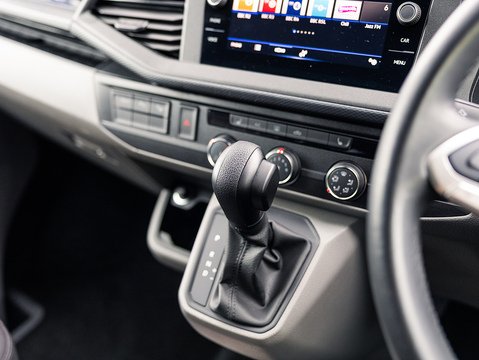 2.0 BiTDI T32 Highline Panel Van 5dr Diesel DSG 4Motion SWB Euro 6 (s/s) (204 ps)