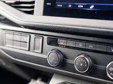 Volkswagen Transporter T6.1 T32 2.0 BiTDI 4Motion 204 BHP Highline SWB 8 Seat Kombi Euro 6 Diesel DSG 7-Speed Automatic Van