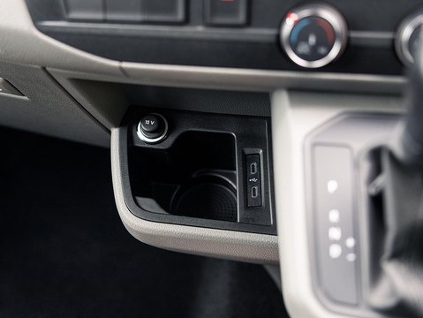 2.0 BiTDI T32 Highline Panel Van 5dr Diesel DSG 4Motion SWB Euro 6 (s/s) (204 ps)