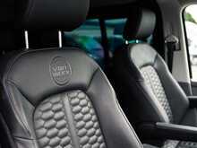 Volkswagen Transporter T6.1 T32 2.0 BiTDI 4Motion 204 BHP Highline SWB 8 Seat Kombi Euro 6 Diesel DSG 7-Speed Automatic Van