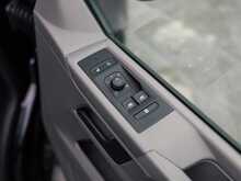 Volkswagen Transporter T6.1 T32 2.0 BiTDI 4Motion 204 BHP Highline SWB 8 Seat Kombi Euro 6 Diesel DSG 7-Speed Automatic Van