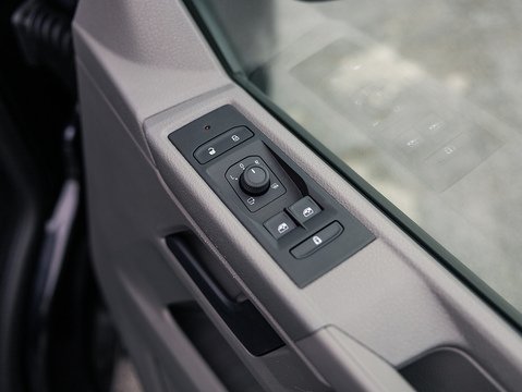 2.0 BiTDI T32 Highline Panel Van 5dr Diesel DSG 4Motion SWB Euro 6 (s/s) (204 ps)